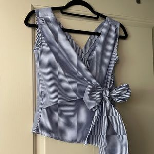 Front tie sleeveless top